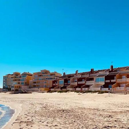 Villa Modern Beachfront Townhouse Perelló Exterior foto