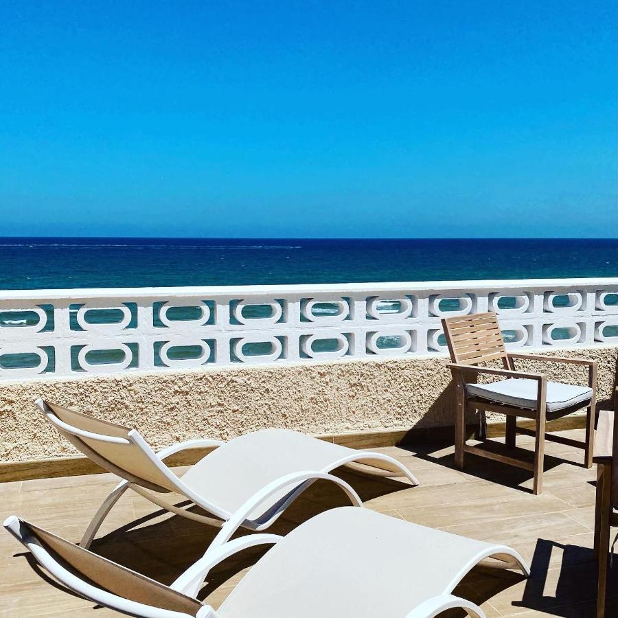 Villa Modern Beachfront Townhouse Perelló Exterior foto
