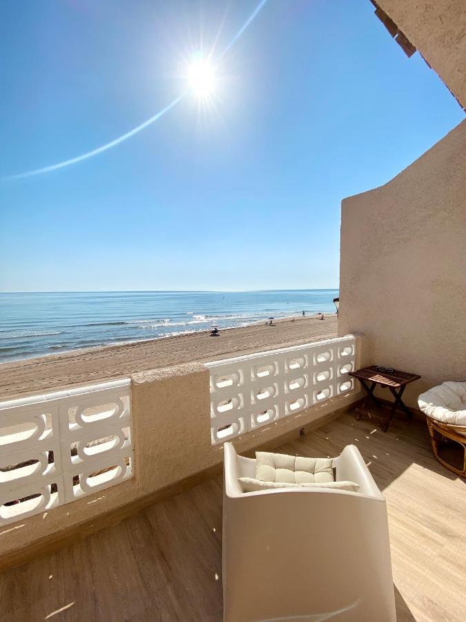 Villa Modern Beachfront Townhouse Perelló Exterior foto