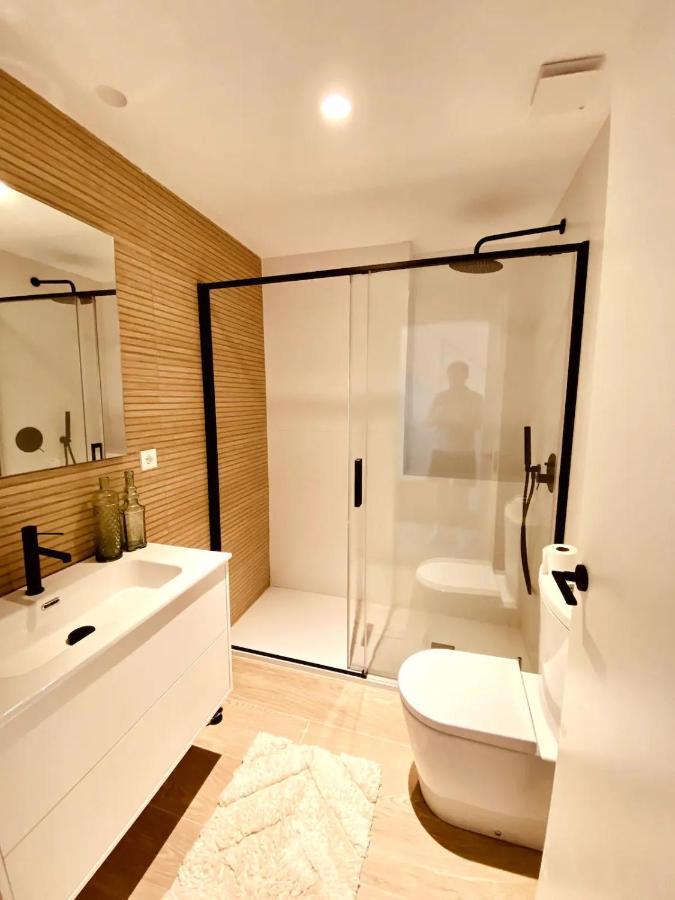Villa Modern Beachfront Townhouse Perelló Exterior foto