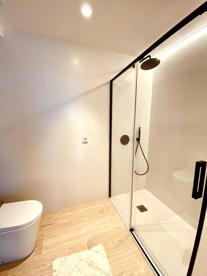 Villa Modern Beachfront Townhouse Perelló Exterior foto