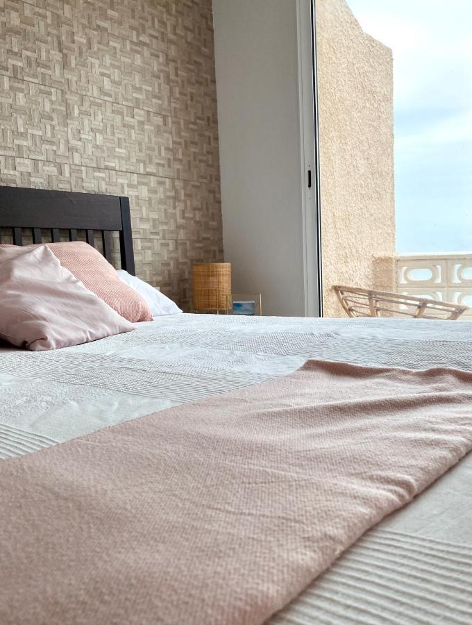 Villa Modern Beachfront Townhouse Perelló Exterior foto